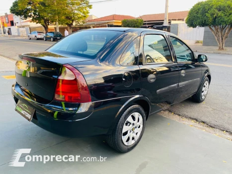 CORSA 1.4 MPFI Maxx Sedan 8V