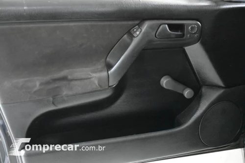 GOLF 2.0 MI GLX 8V