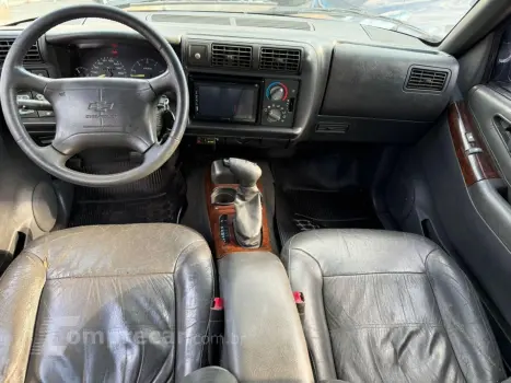 BLAZER 4.3 SFI DLX EXECUTIVE