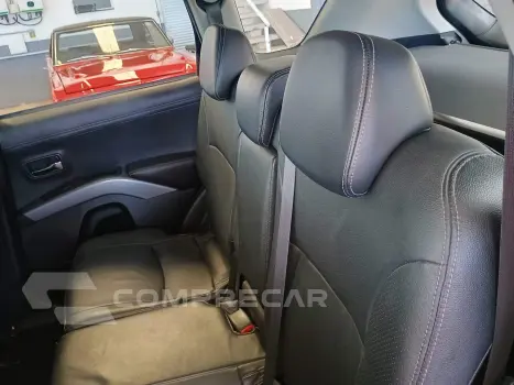 OUTLANDER 3.0 4X4 V6 24V