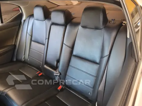 Sentra Advance 2.0 16V Aut.