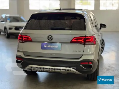 TAOS 1.4 250 TSI TOTAL FLEX HIGHLINE AUTOMÁTICO