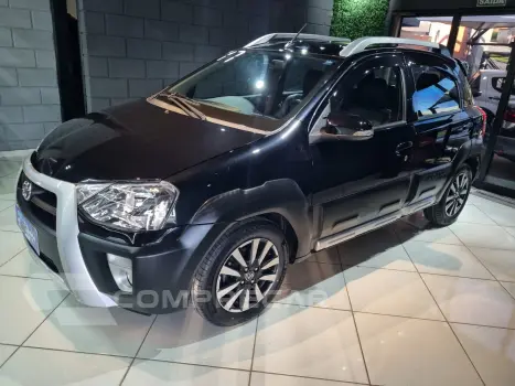 Toyota ETIOS CROSS 1.5 16V 4 portas