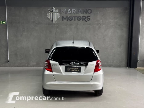 FIT 1.4 LX 16V FLEX 4P AUTOMÁTICO
