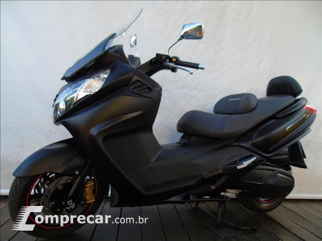 MAXSYM 400I