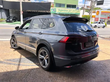 Tiguan 2.0 350 Tsi Gasolina Allspace R-Line 4Motion Dsg