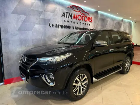 Hilux SW4 2.8 16V 4P SRX PLATINUM 4X4 7 LUGARES TURBO DIESEL