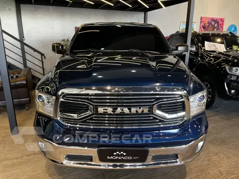 Classic 5.7 V8 32V 4P HEMI LARAMIE AUTOMÁTICO