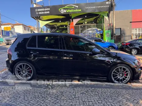 Volkswagen Golf GTi 2.0 TSI 220cv Aut. 4 portas