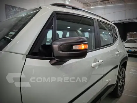 RENEGADE 1.3 T270 TURBO FLEX LONGITUDE AT6