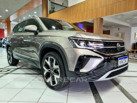 TAOS 1.4 250 TSI HIGHLINE