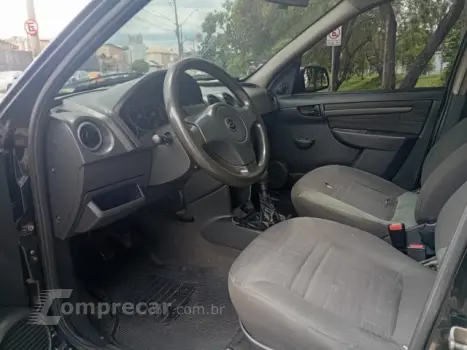 PRISMA - 1.4 MPFI MAXX 8V 4P MANUAL