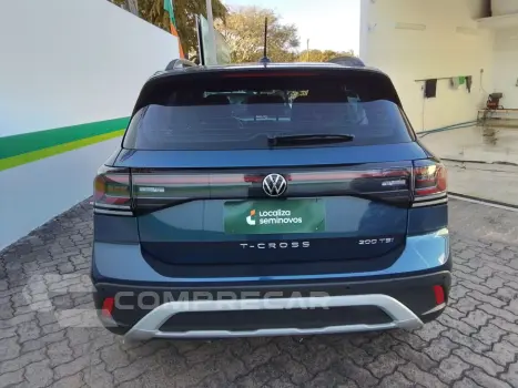 T-CROSS 1.0 200 TSI TOTAL FLEX AUTOMÁTICO