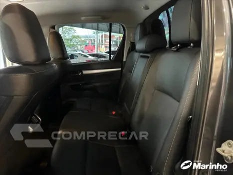 HILUX 2.8 D-4D TURBO DIESEL CD SRX 4X4 AUTOMÁTICO
