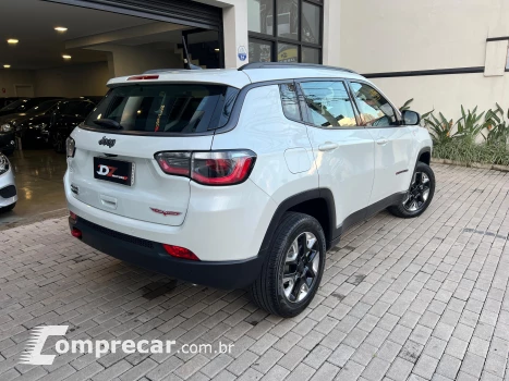 COMPASS 2.0 16V Trailhawk 4X4