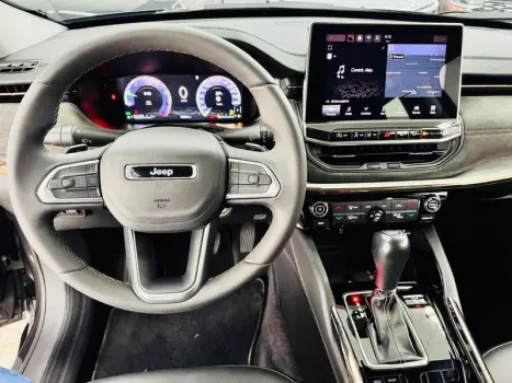 COMMANDER LIMITED T270 1.3 TB FLEX AUT