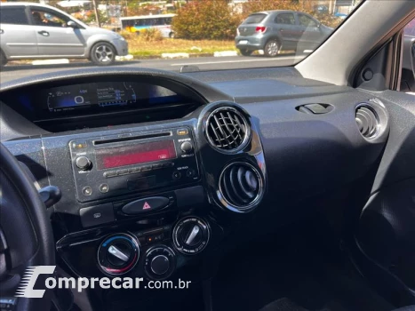 ETIOS 1.5 X Plus 16V