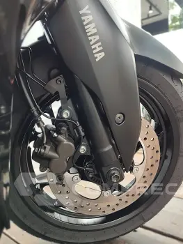 YAMAHA XMAX 250 CONNECTED ABS