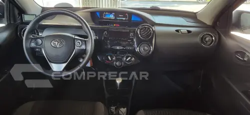 ETIOS 1.5 XS Sedan 16V