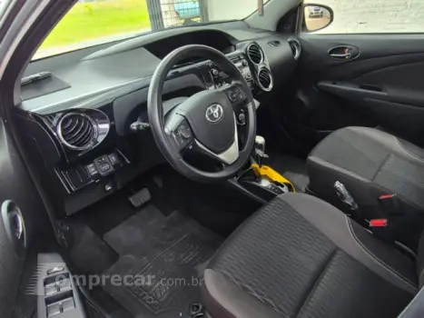 ETIOS SEDAN - 1.5 X PLUS SEDAN 16V 4P AUTOMÁTICO