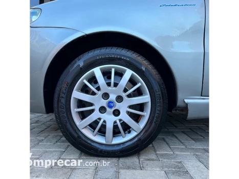 SIENA 1.0 MPI FIRE CELEBRATION 8V FLEX 4P MANUAL