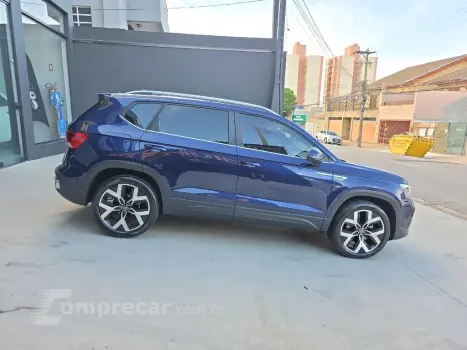 TAOS Highline 1.4 250 TSI Flex Aut.