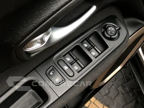 Renegade 1.8 16V Flex Sport 4P Automático