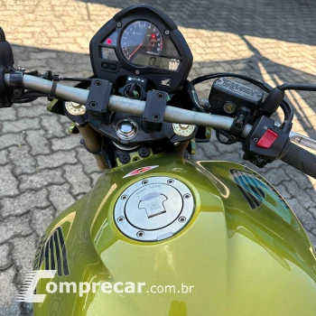 CB600F HORNET