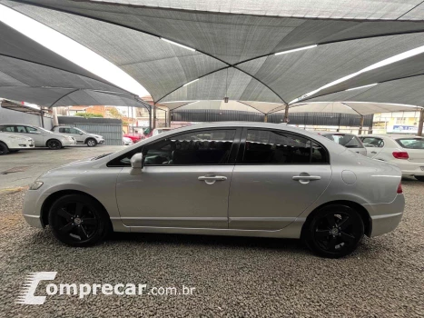 CIVIC 1.8 LXS 16V GASOLINA 4P AUTOMÁTICO