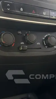 KWID 1.0 12V SCE ZEN
