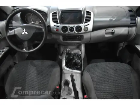 L200 TRITON - 3.2 GL 4X4 CD 16V TURBO INTERCOLER 4P MANUAL