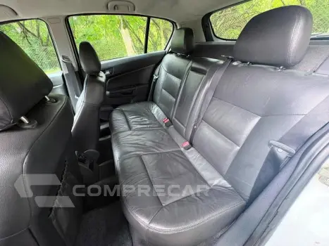 VECTRA HATCH 4P GT-X