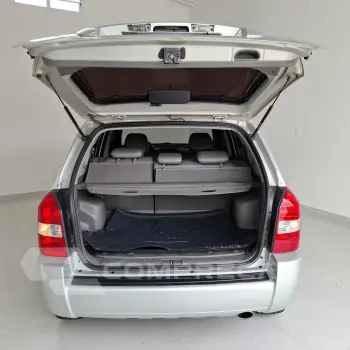 TUCSON 2.0 GL 2WD 16V