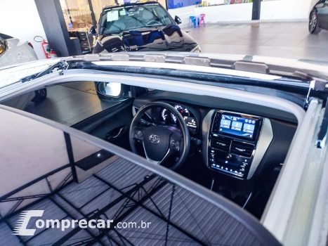 YARIS 1.5 16V Sedan XLS Connect