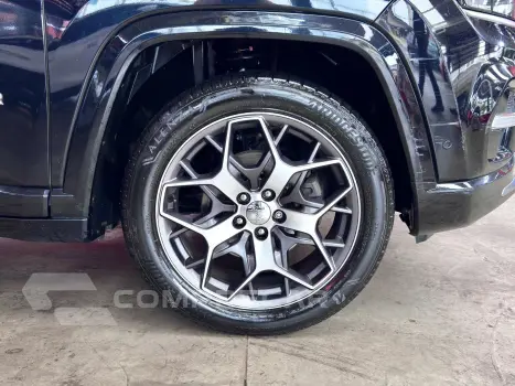 COMMANDER 1.3 T270 TURBO FLEX OVERLAND AT6