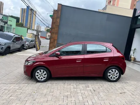 ONIX HATCH LT 1.0 8V FlexPower 5p Mec.