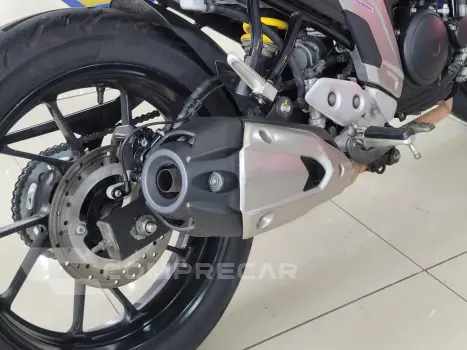 FZ25 250 FAZER FLEX
