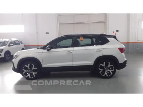 TAOS 1.4 250 TSI TOTAL FLEX HIGHLINE AUTOMÁTICO