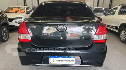 ETIOS 1.5 X Plus Sedan 16V