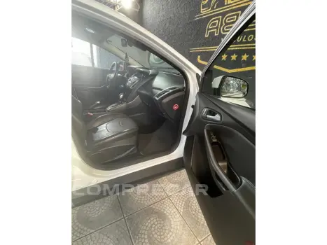 FOCUS 2.0 SE PLUS 16V FLEX 4P POWERSHIFT