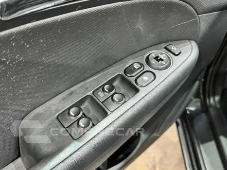 I30 - 2.0 MPFI GLS 16V 4P AUTOMÁTICO