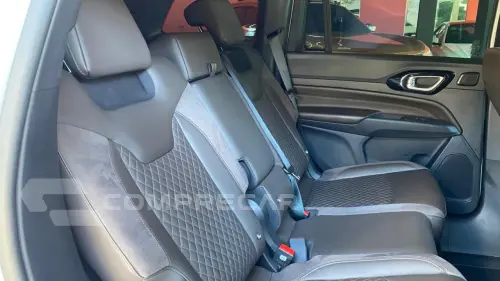 JEEP COMMANDER 2.0 TD380 TURBO OVERLAND