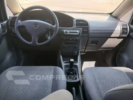 Zafira Comfort 2.0 MPFI FlexPower 8V 5p