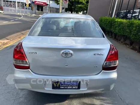 ETIOS 1.5 X Sedan 16V