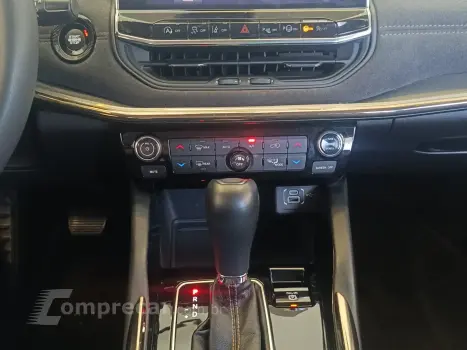 COMMANDER 1.3 T270 TURBO LIMITED AT6