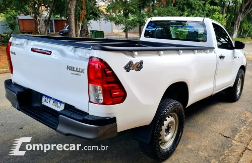 HILUX 2.4 4X4 8V