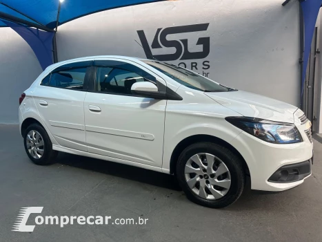 Onix Hatch 1.4 4P FLEX LT