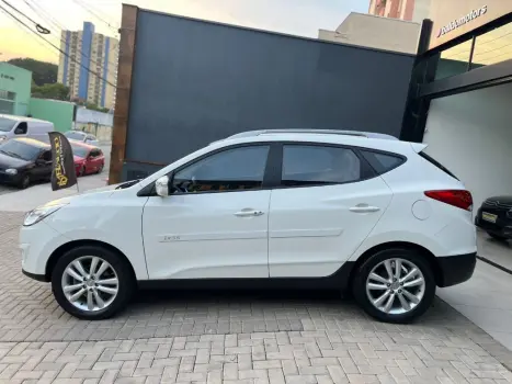 ix35 GLS 2.0 16V 2WD Flex Aut.