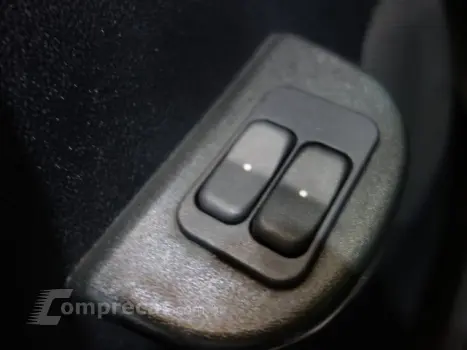 SANDERO - 1.0 EXPRESSION 16V 4P MANUAL