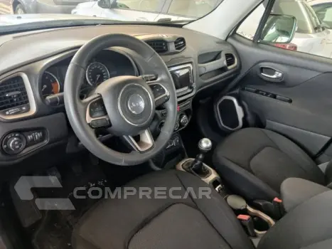 RENEGADE - 1.8 16V 4P MANUAL